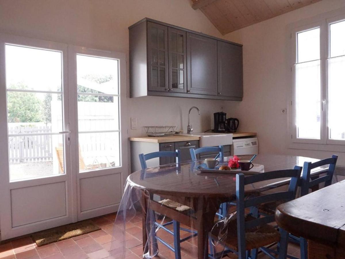 Maison De Plain-Pied Avec Cour, Proche Plage Et Commerces - 4 Couchages, Noirmoutier-En-L'Ile - Fr-1-224B-675 Экстерьер фото